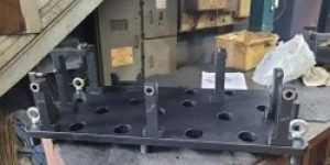 Relation checking gauges